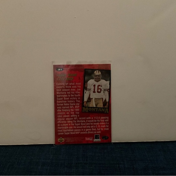 JOE MONTANA COLLECTORS CHOICE THREE CARD SET BRAND NEW IN SLEEVES SHIPS FAST!!!! - Picture 6 of 8